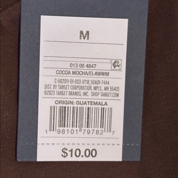 Bundle of Universal Thread Cotton T-Shirts - Picture 7 of 8